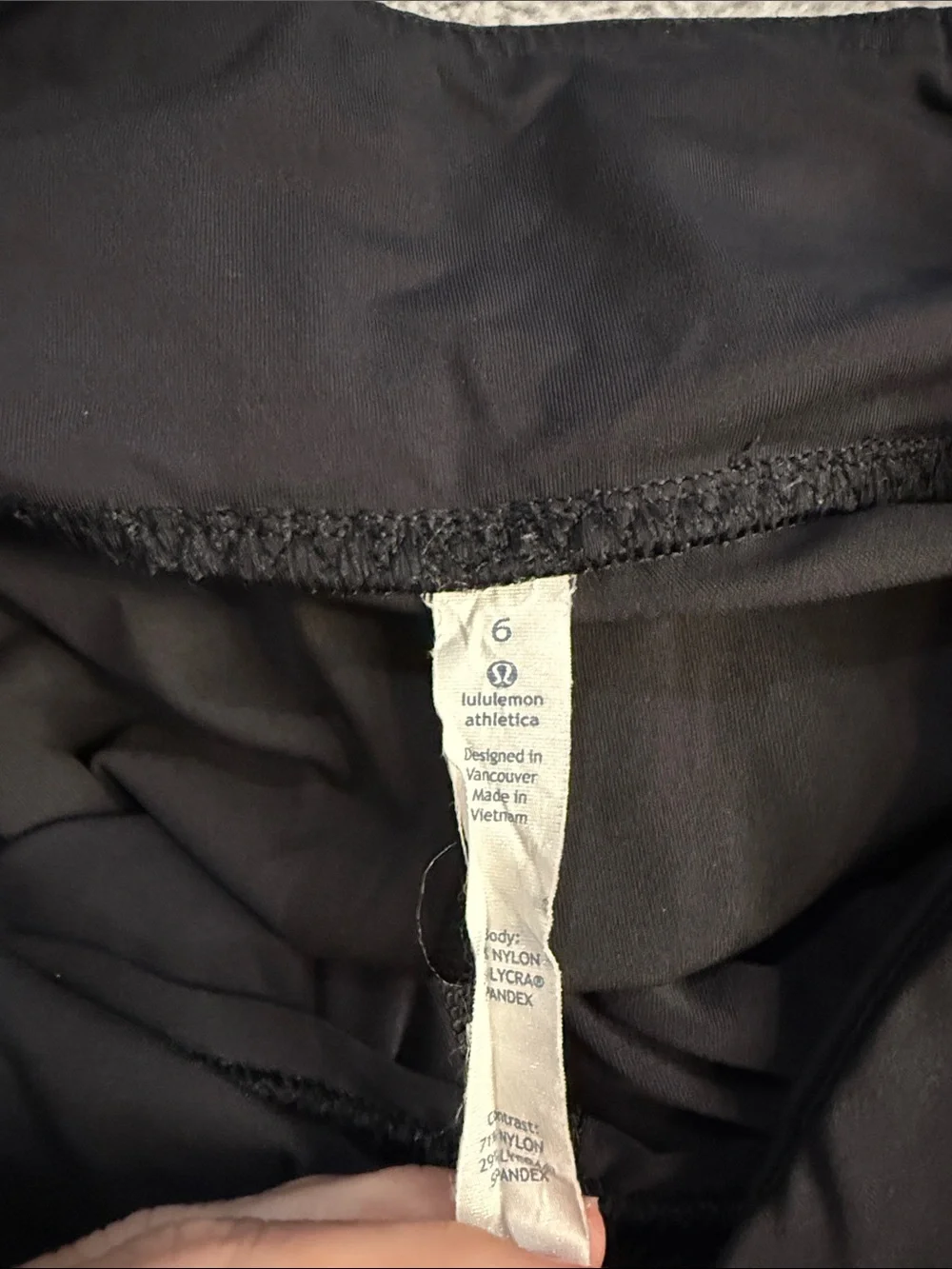 Lululemon Black Athletic Leggings - Logo Detail